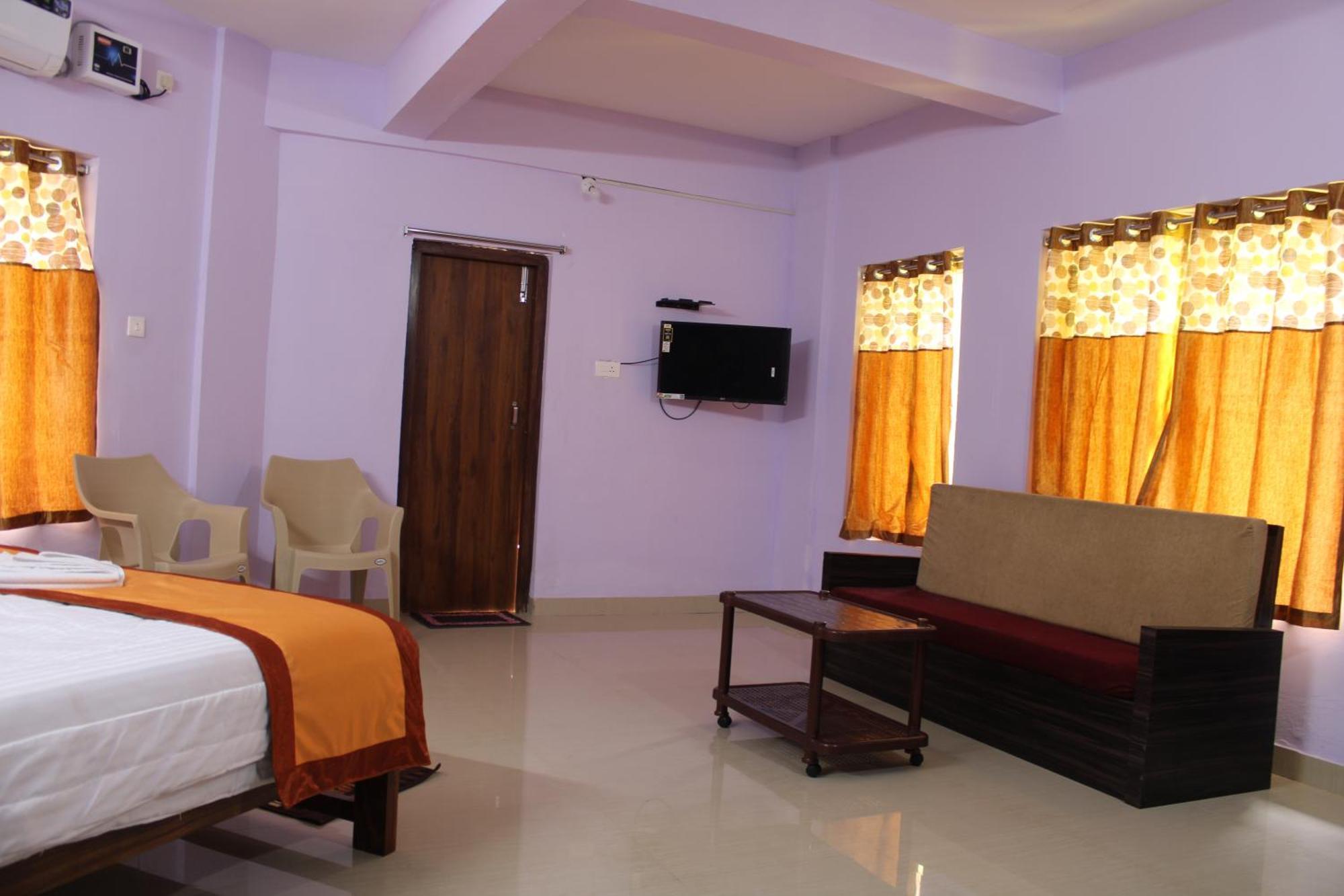 Greens Hotel 3*